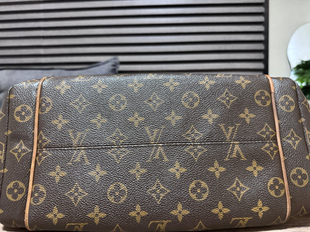 Louis Vuitton 2011 Monogram Totally MM Tote Bag