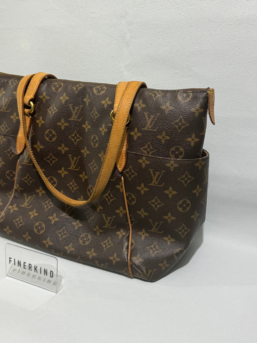 Louis Vuitton 2011 Monogram Totally MM Tote Bag