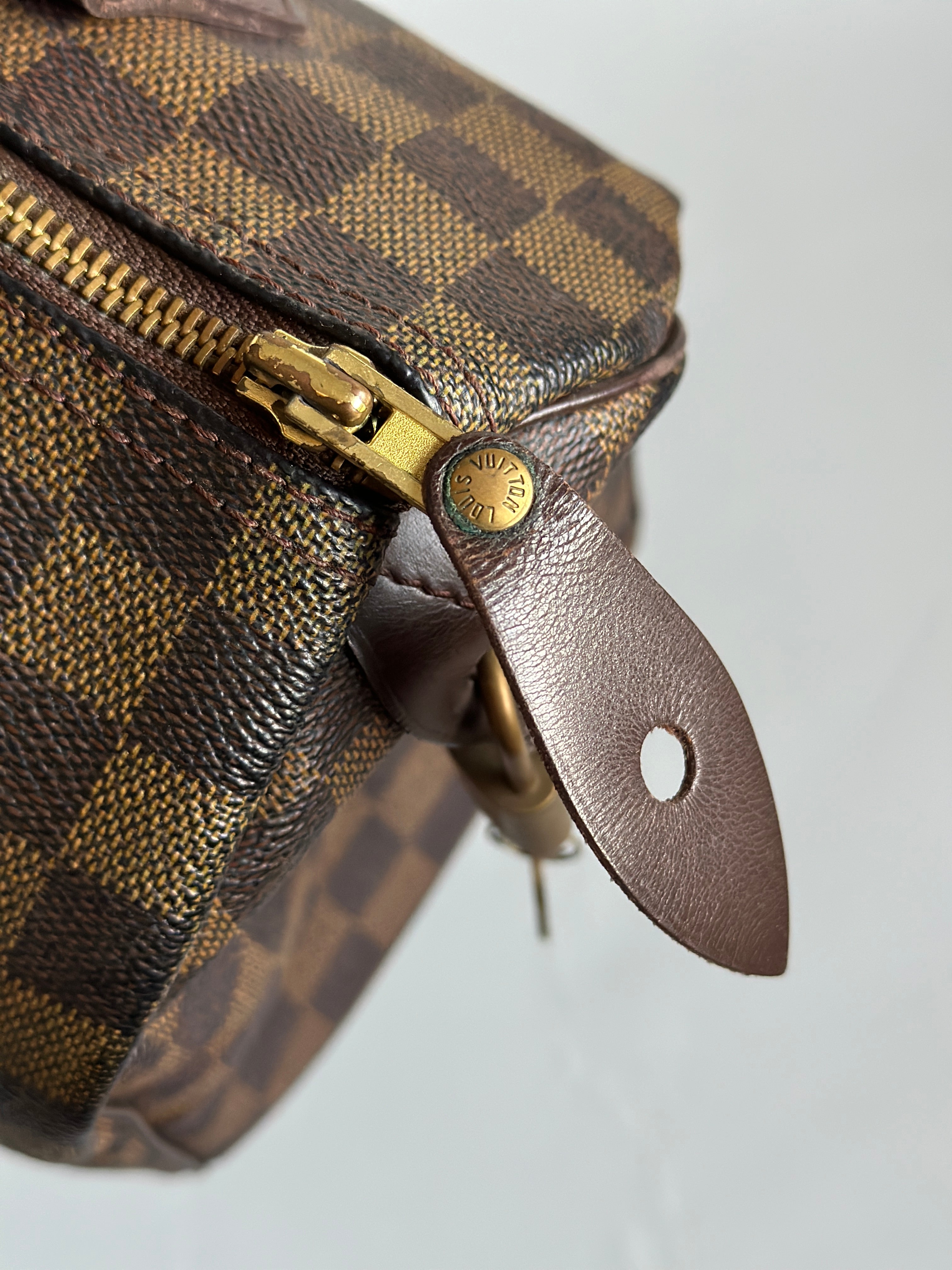 Louis Vuitton 2007 Damier Ebene Canvas Speedy 25 Handbag