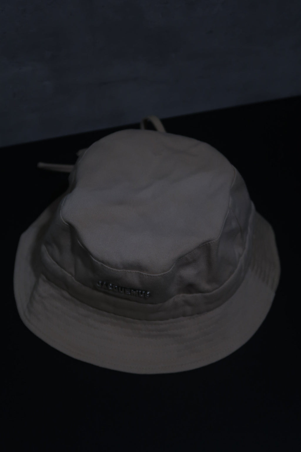 Jacquemus Le Bob Gadjo Beige Bucket Hat