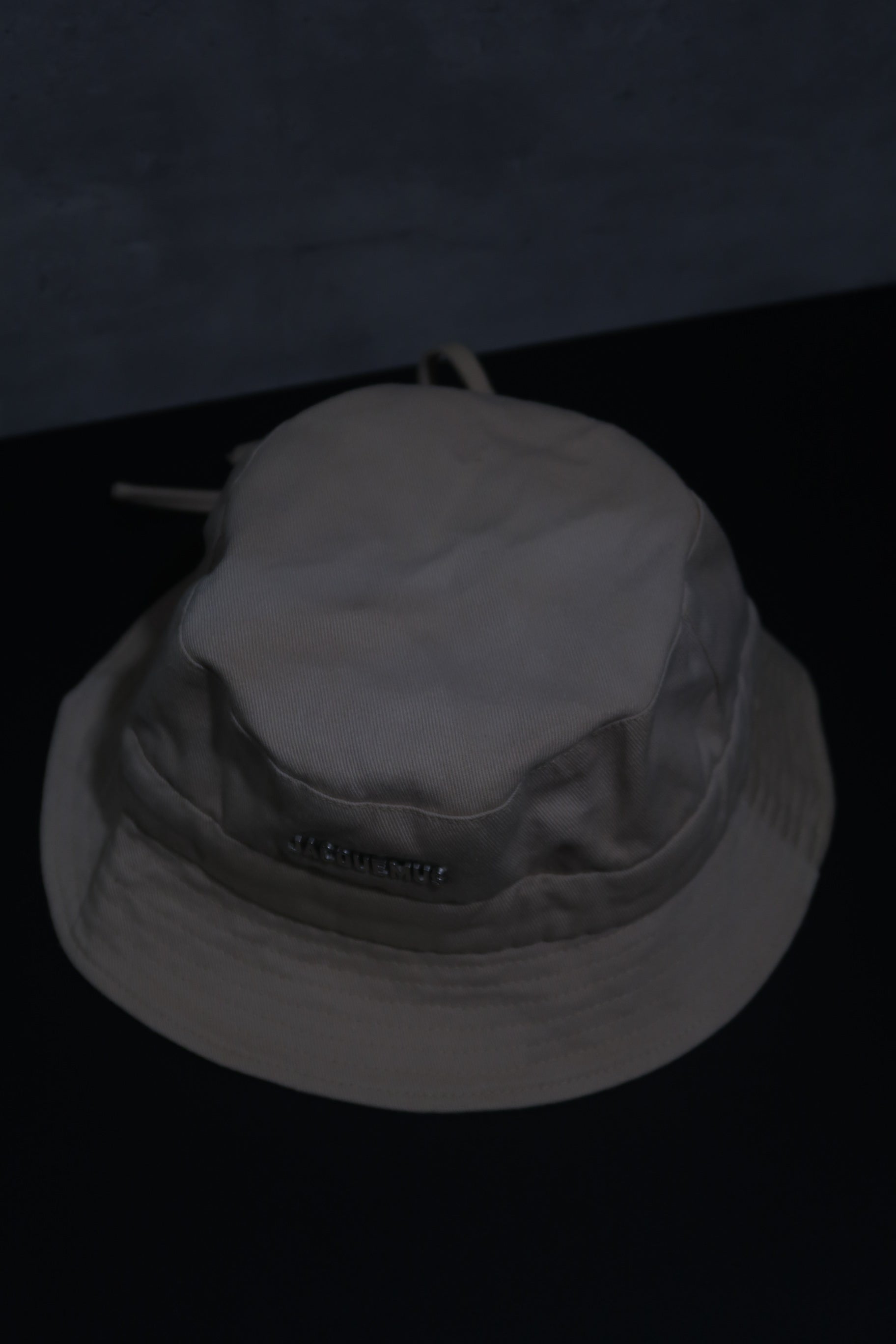 Jacquemus Le Bob Gadjo Beige Bucket Hat
