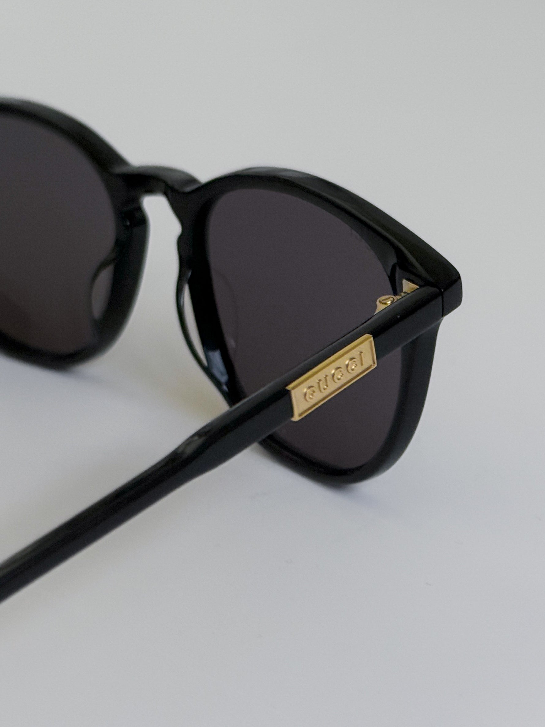 Gucci Eyewear - Sunglasses / Shades Size 51