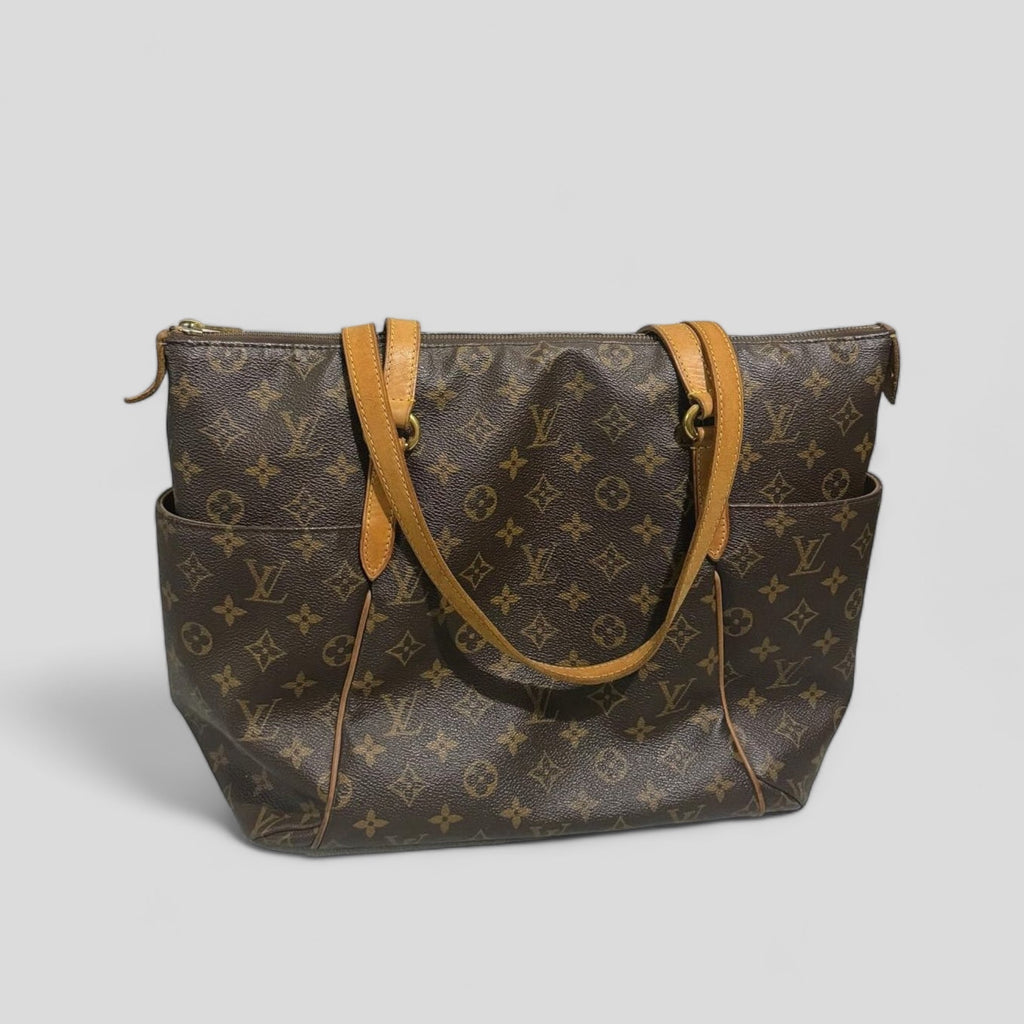 Louis Vuitton 2011 Monogram Totally MM Tote Bag