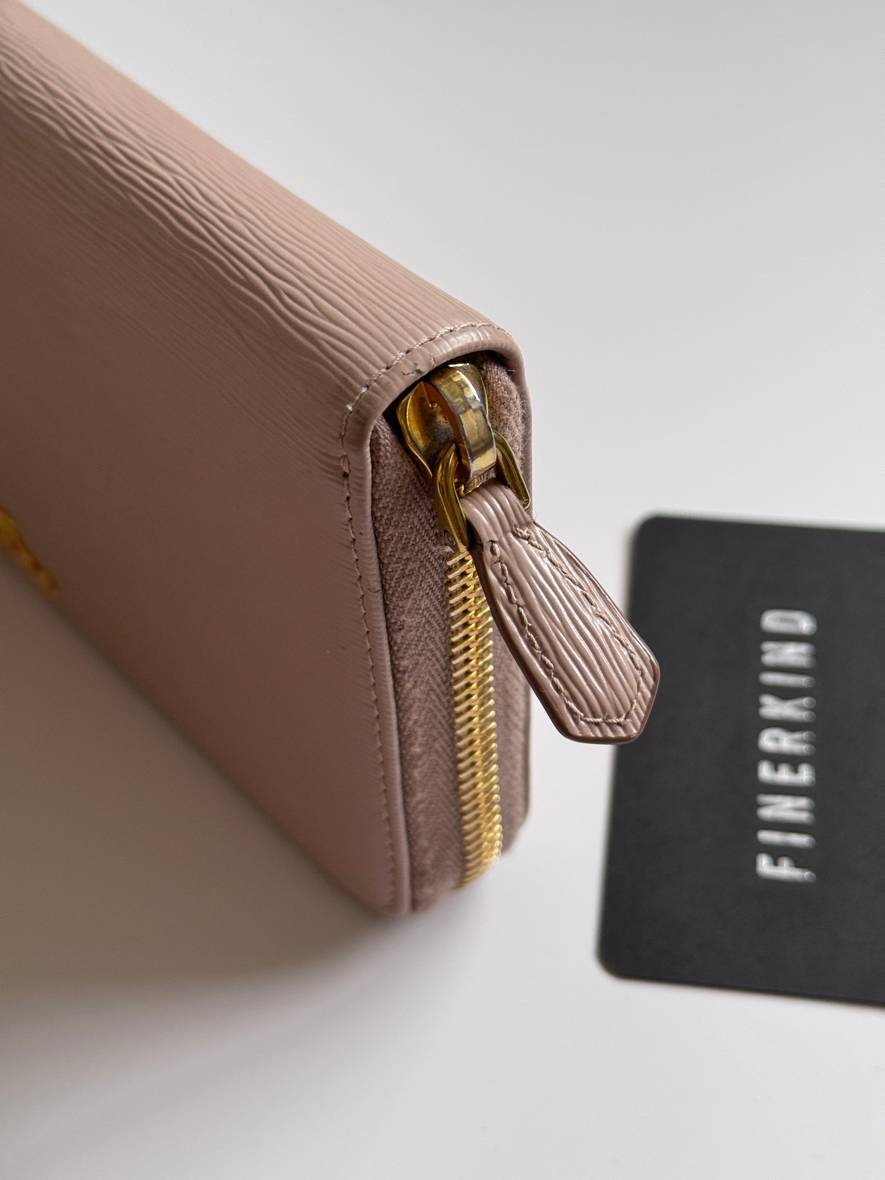 Prada Vitello Move Zip Around Long Wallet in Cammeo Nude Pink