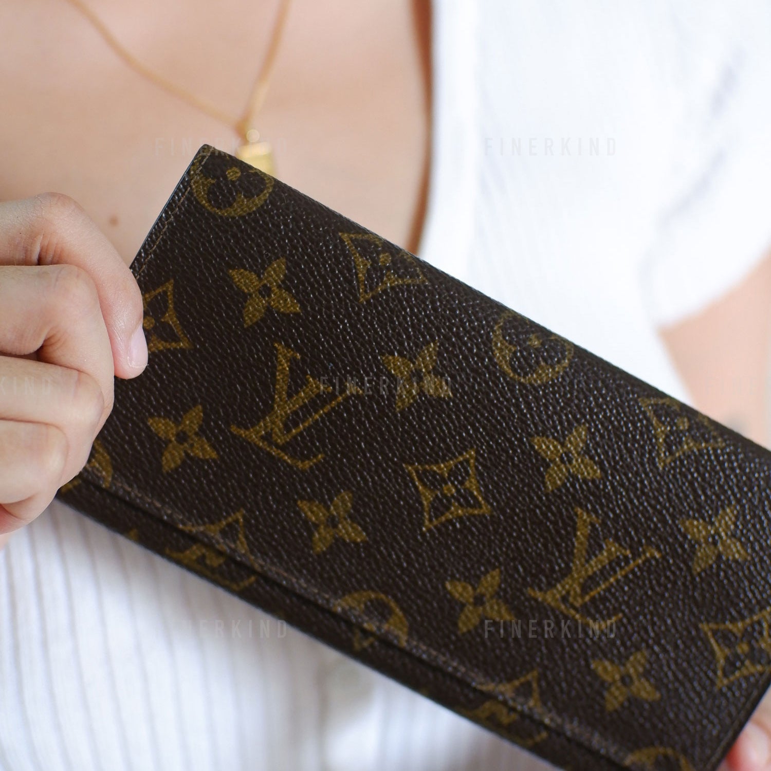 Louis Vuitton 1993 Monogram Bi-fold Wallet