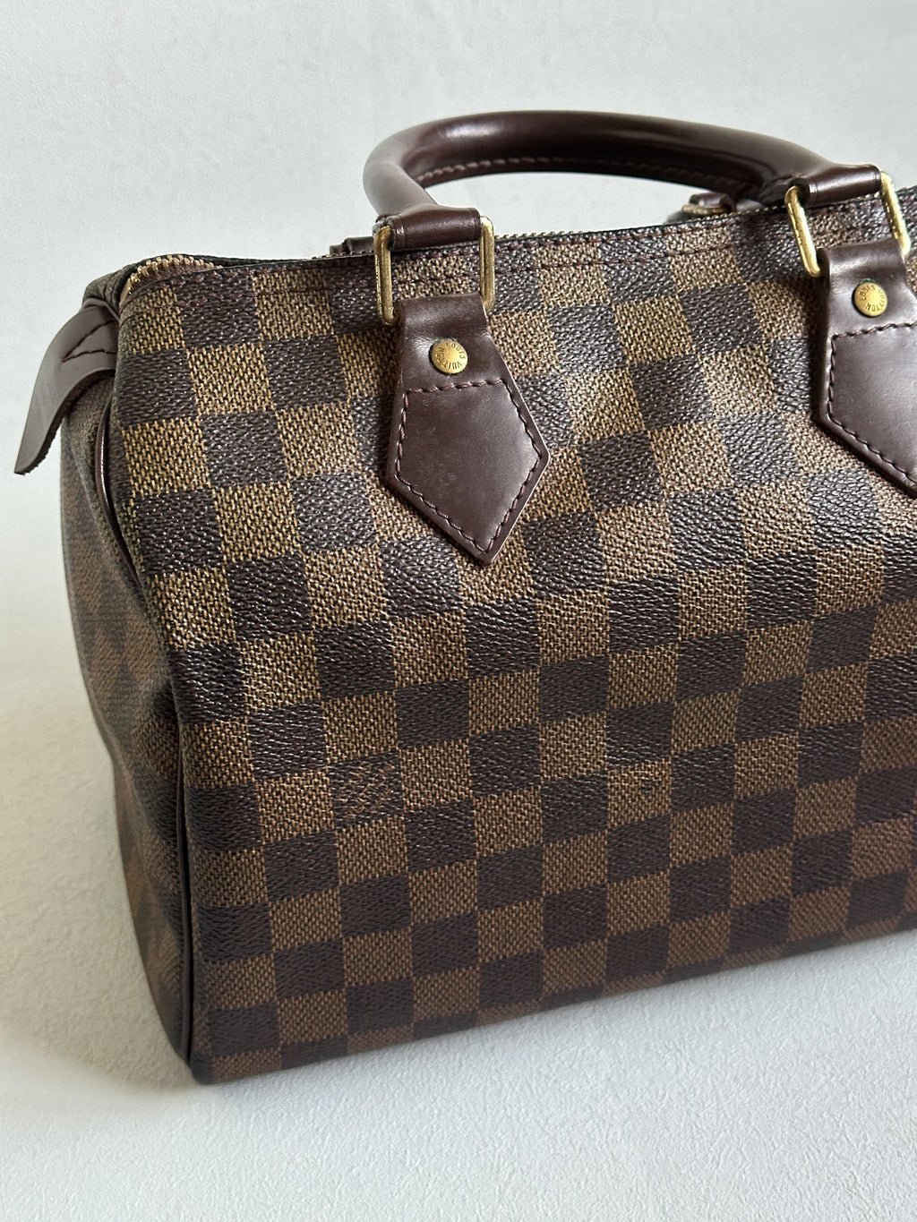 Louis Vuitton 2007 Damier Ebene Canvas Speedy 25 Handbag