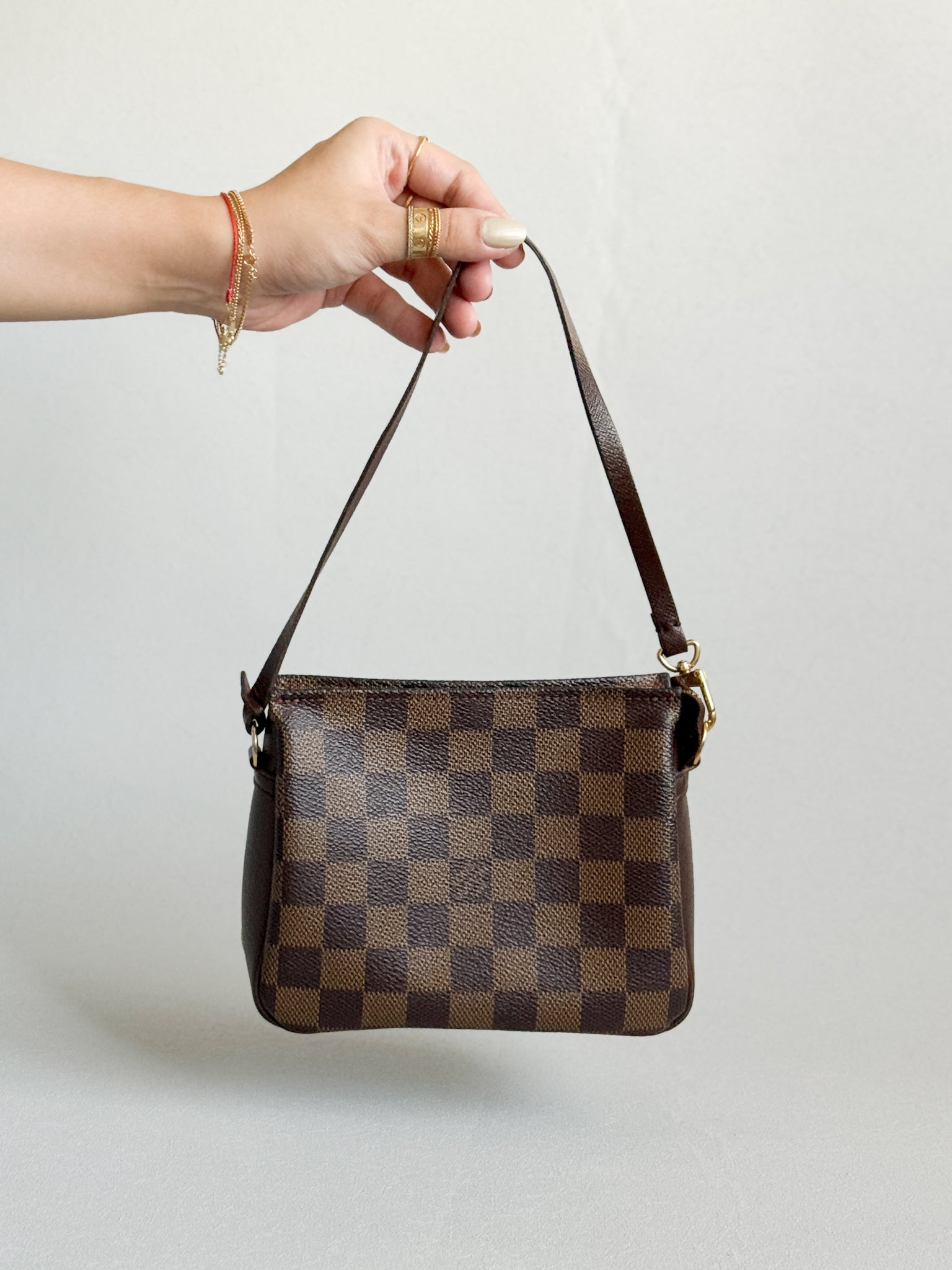 Louis Vuitton 2003 Damier Ebene Trousse Pochette Makeup Handbag