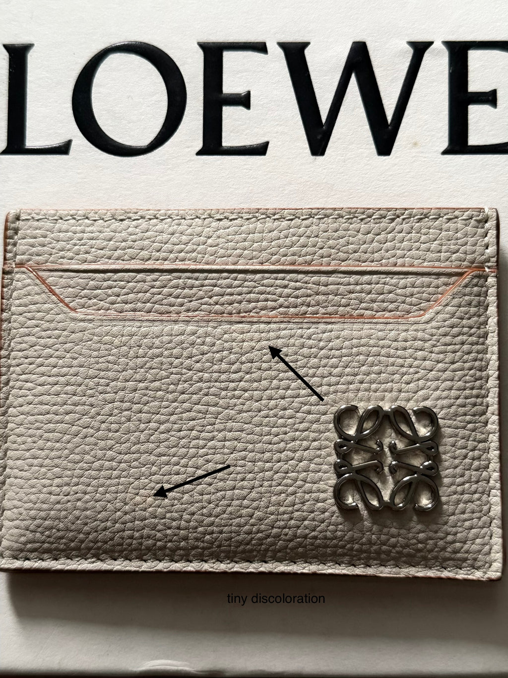 Loewe Anagram Plain Cardholder in Pebble Grain Calfskin