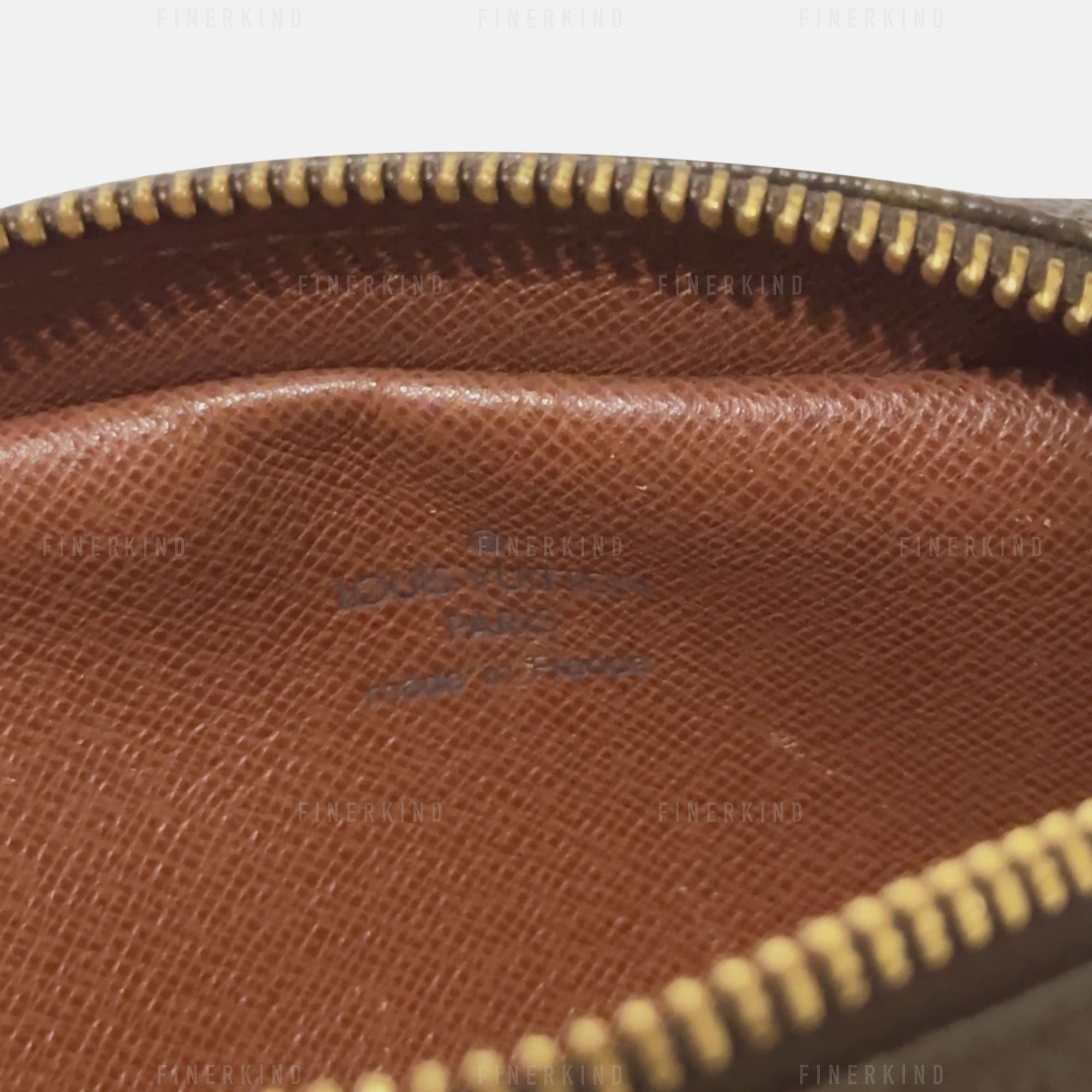 Louis Vuitton 2001 Monogram Amazone Crossbody Bag
