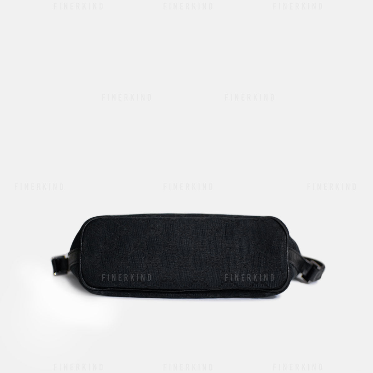 Gucci GG Black and Cream Boat Pochette Bag
