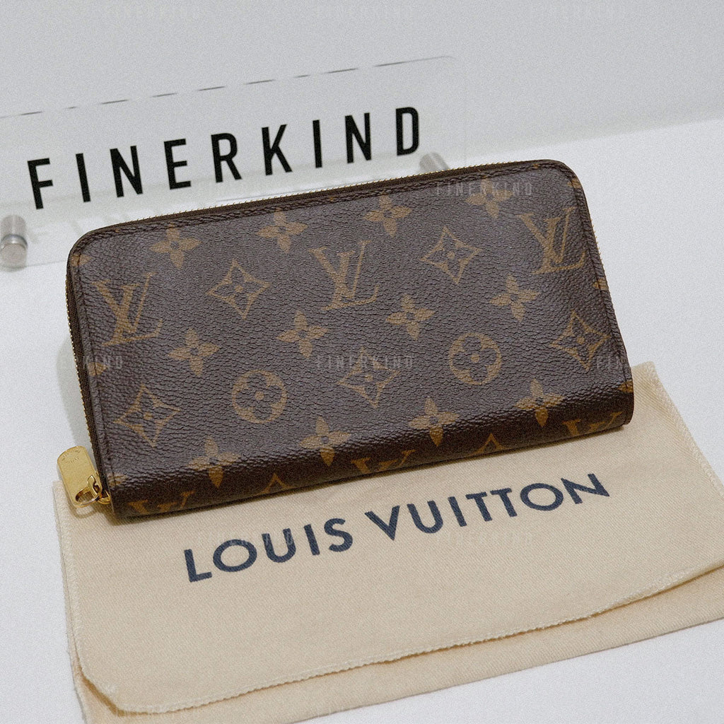 Louis Vuitton Monogram Long Zippy Wallet in Fuschia