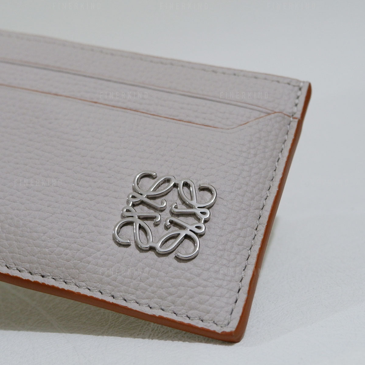 Loewe Anagram Plain Cardholder in Pebble Grain Calfskin