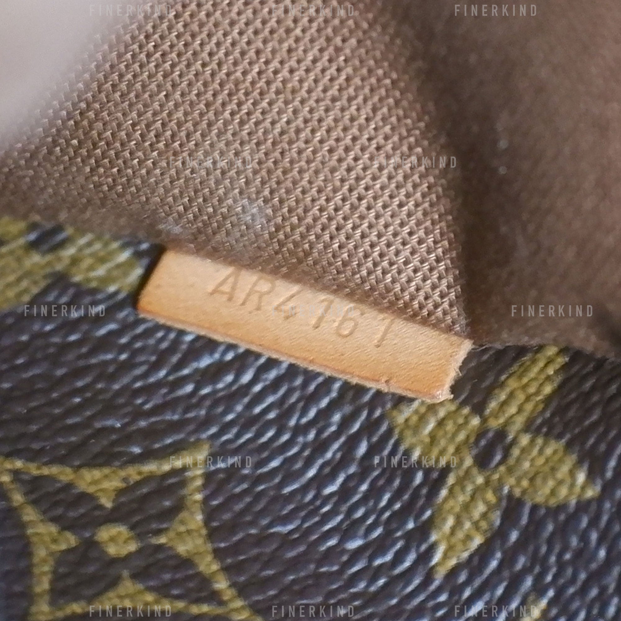 Louis Vuitton 2011 Monogram Totally MM Tote Bag