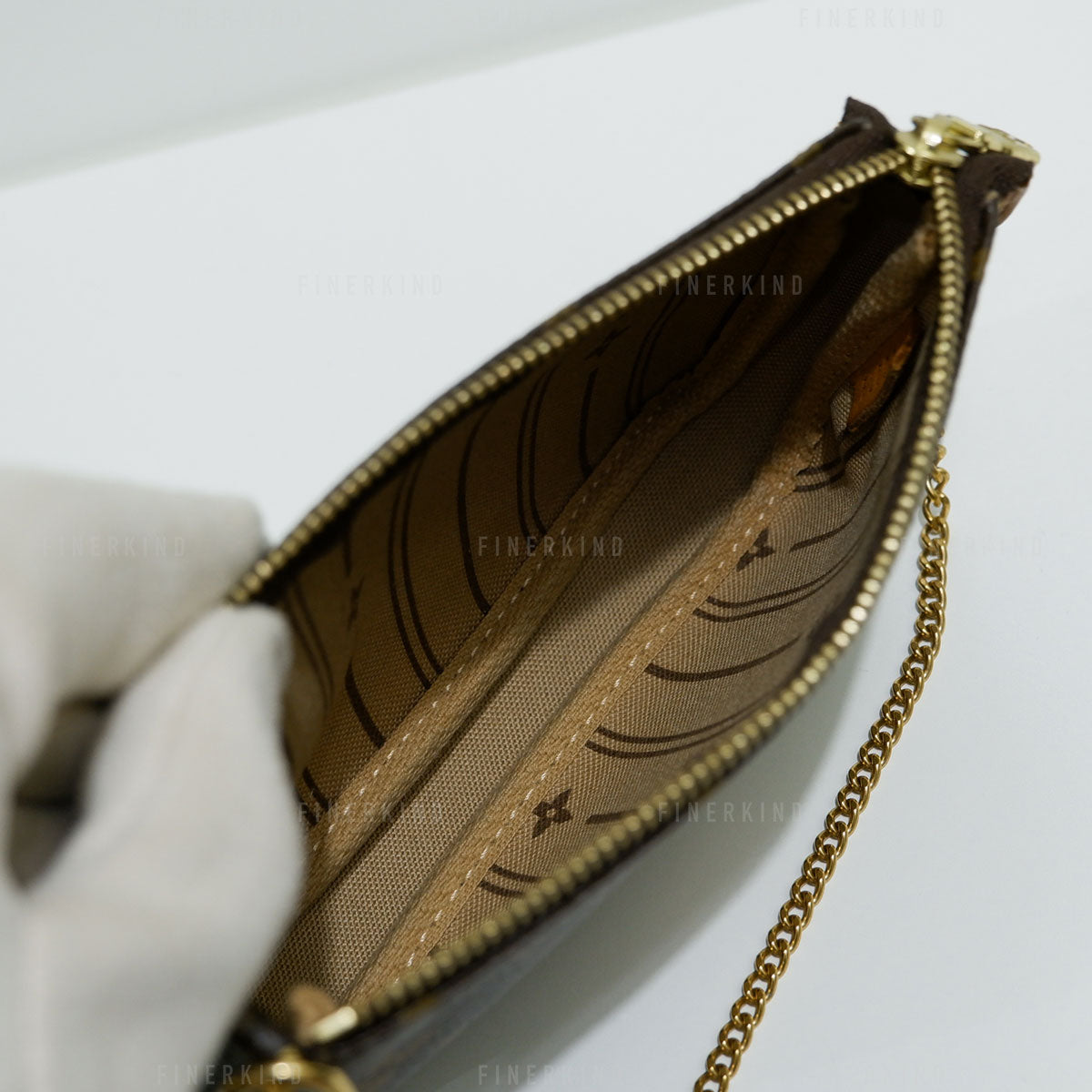 Louis Vuitton 2008 Monogram Trunks & Bags Mini Pochette Accessoires Collector's Item